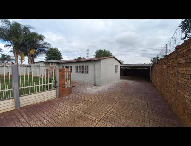 4 BEDROOM HOUSE FOR SALE IN DANVILLE